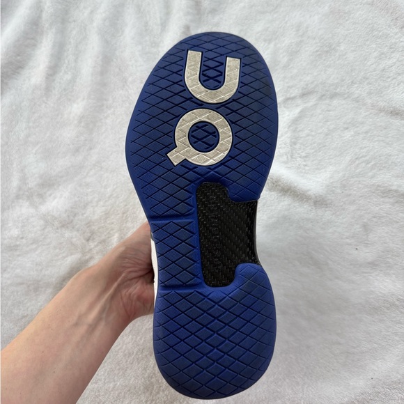 On ‘The Roger’ Pro M white - Picture 12 of 12